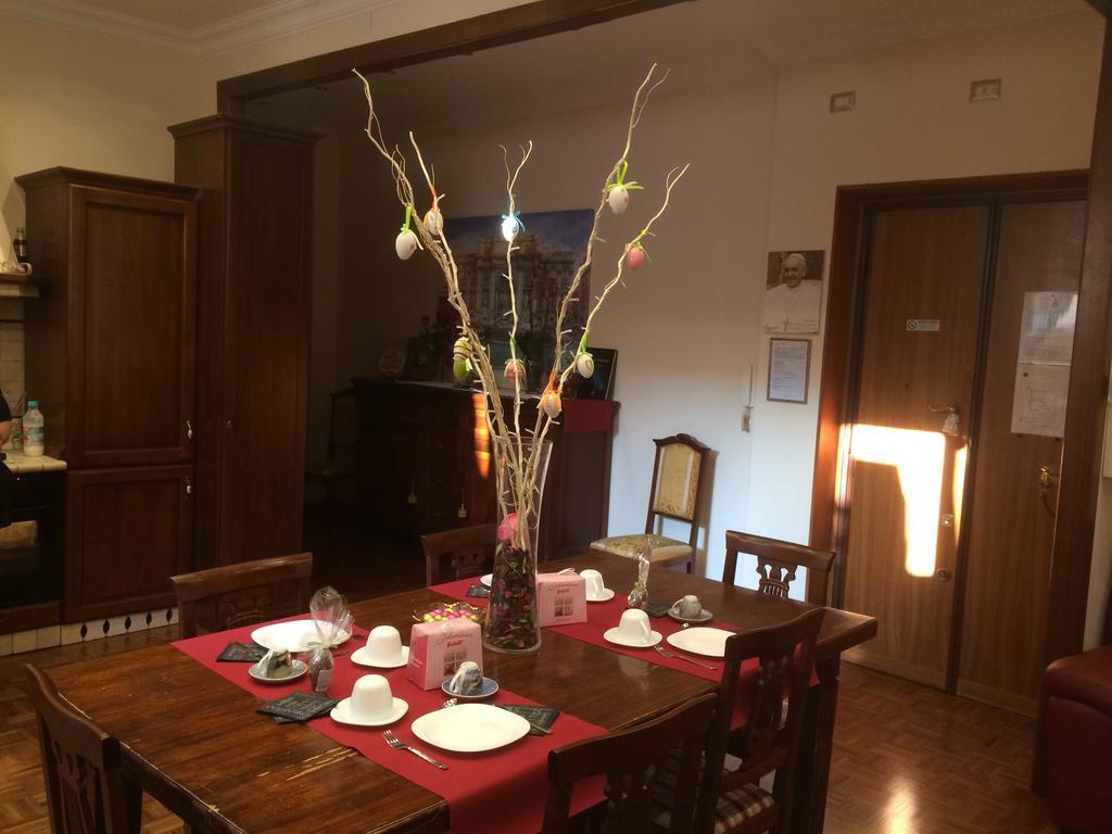 L'angelo Di Borgo Rome