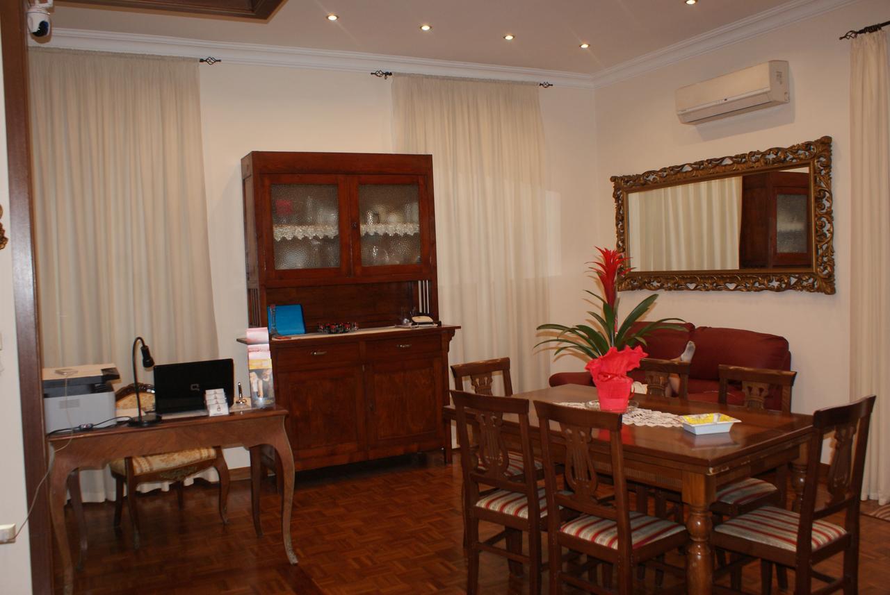 L'angelo Di Borgo Rome